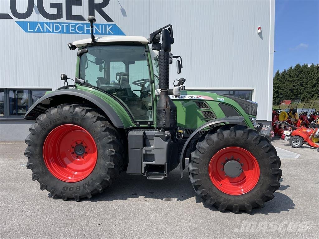 Fendt 716 Vo Vario Tractoren