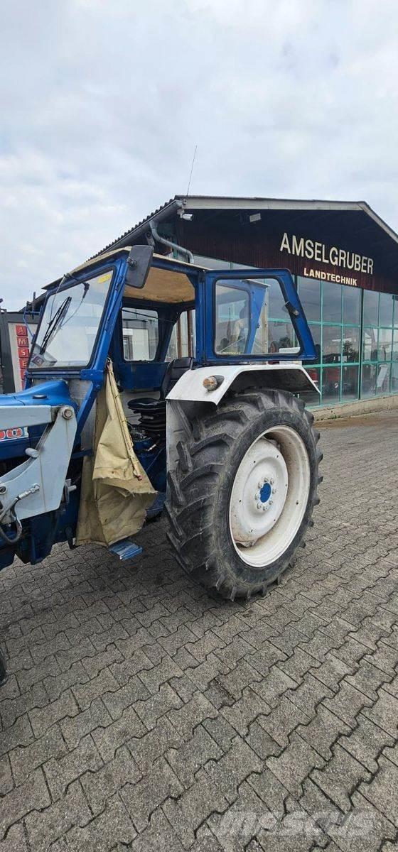 Ford 4000 Tractoren