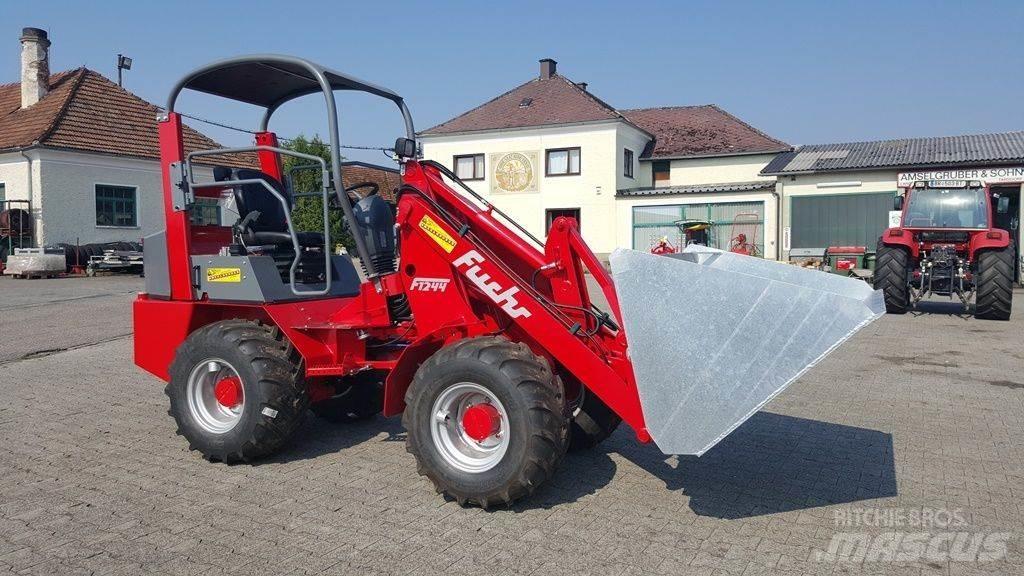 Fuchs F 1244 Voorladers en gravers