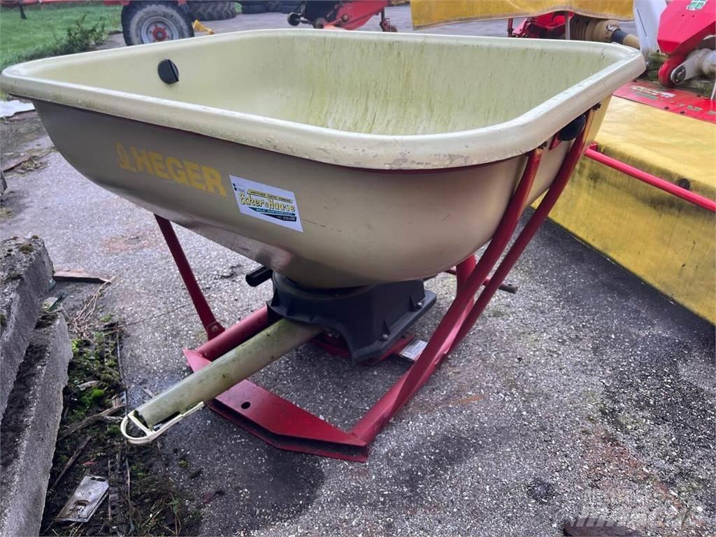  HEGER Pendelstreuer Andere bemestingsmachines