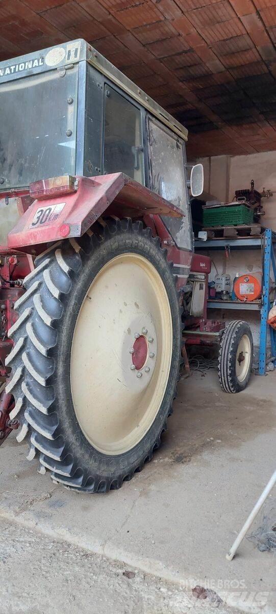 IHC 955 Tractoren