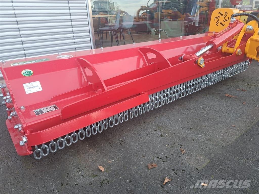 INO MKS 225 Klepelmaaiers