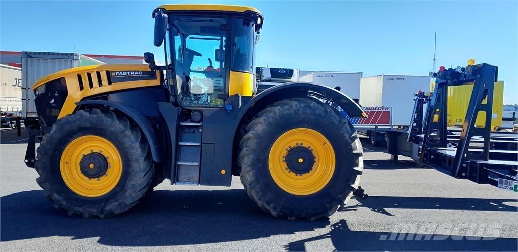 JCB 8330 Tractoren