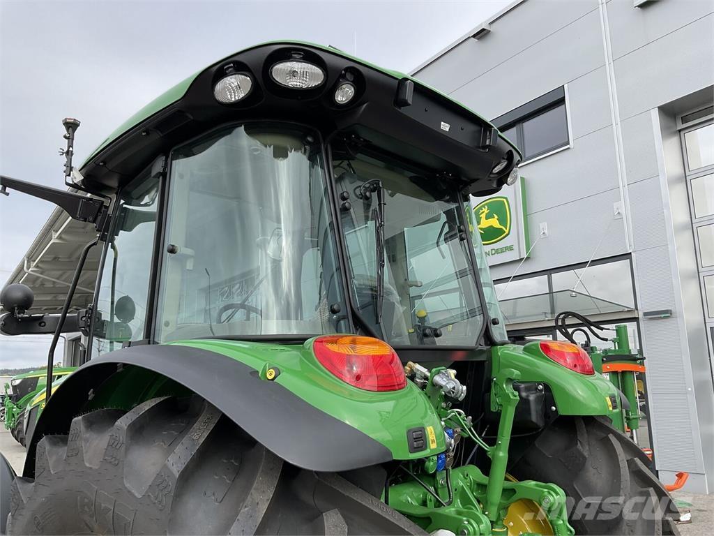 John Deere 5095M Tractoren