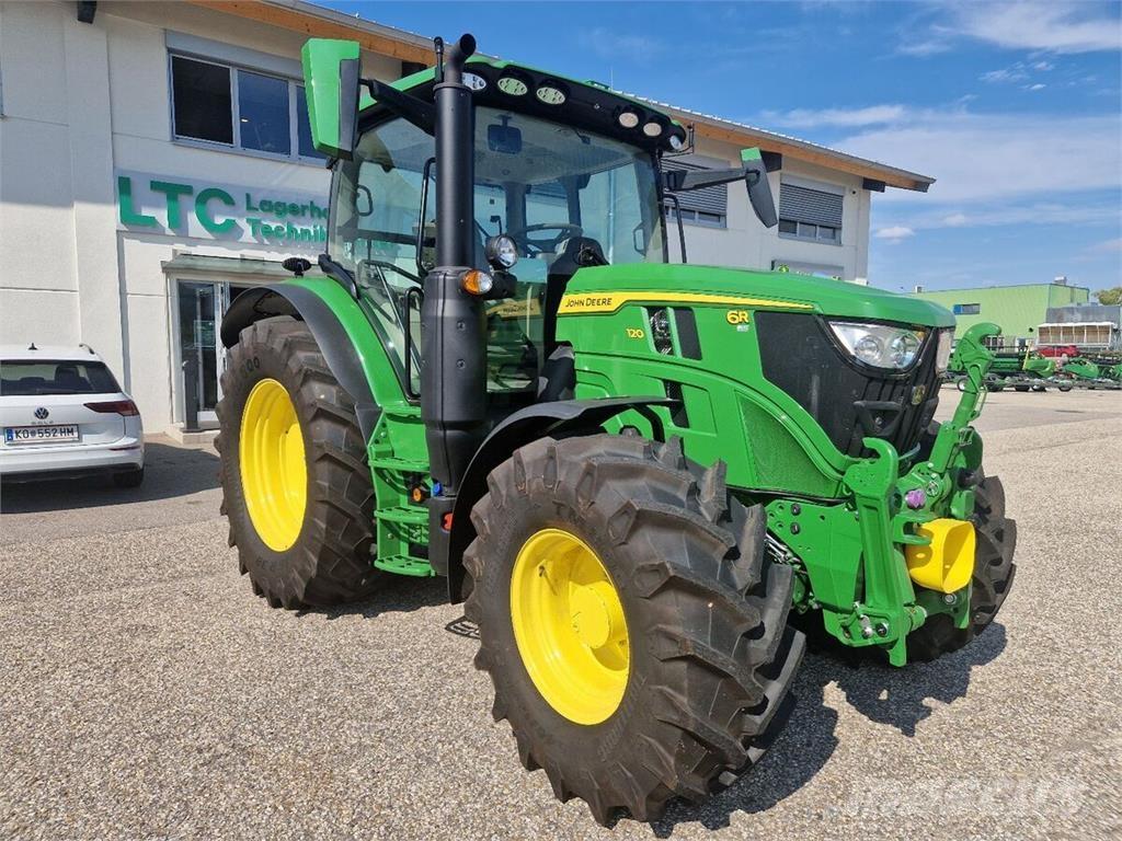 John Deere 6R 120 Tractoren