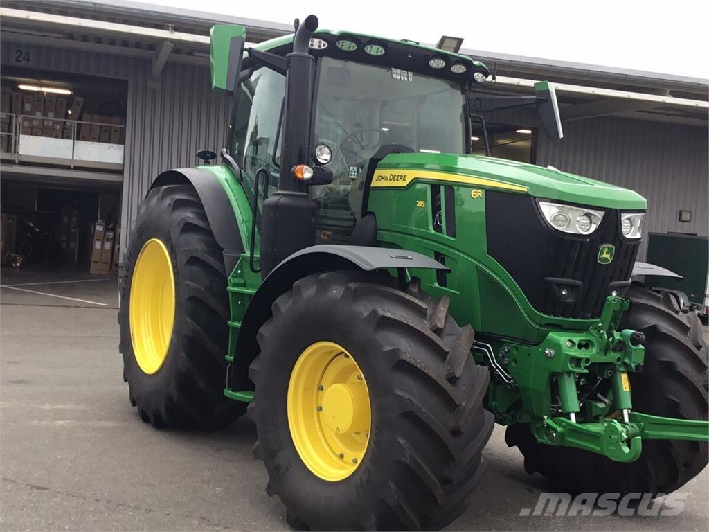 John Deere 6R215 Tractoren