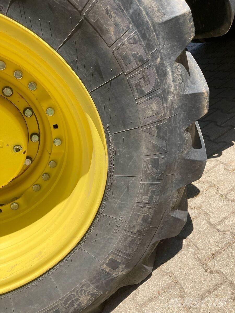 John Deere 7290R Tractoren