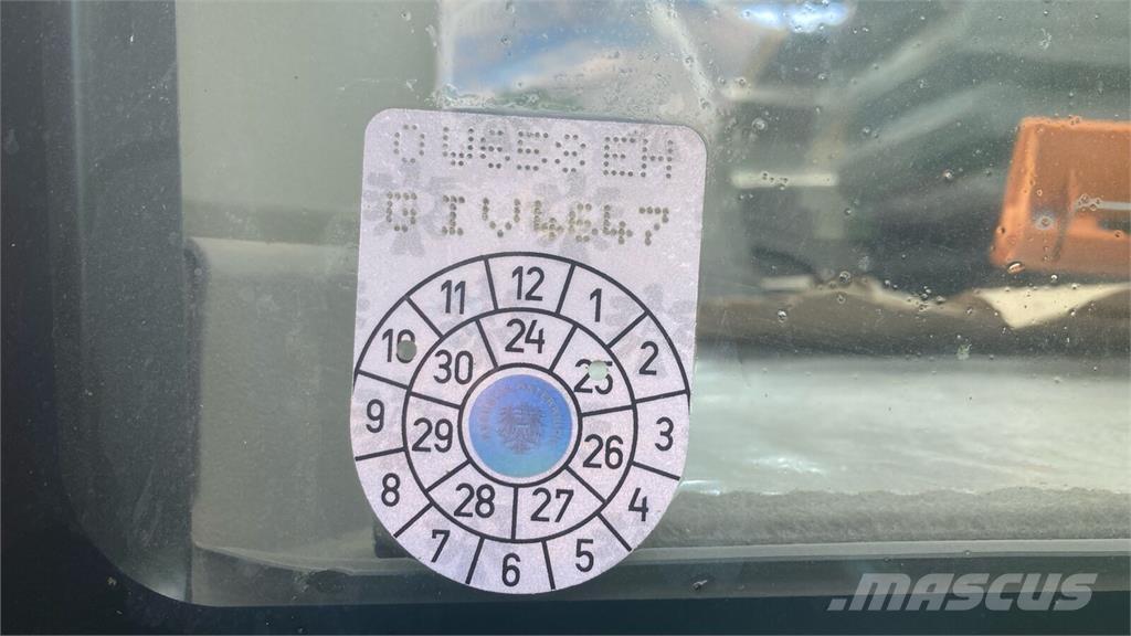 John Deere 7R 330 Tractoren