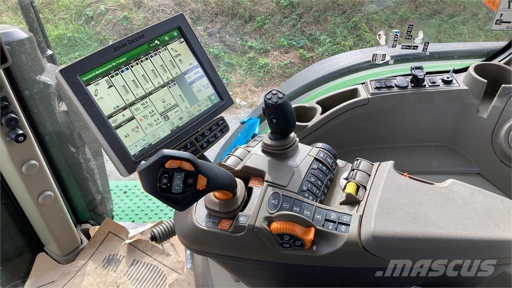 John Deere 7R330 Tractoren