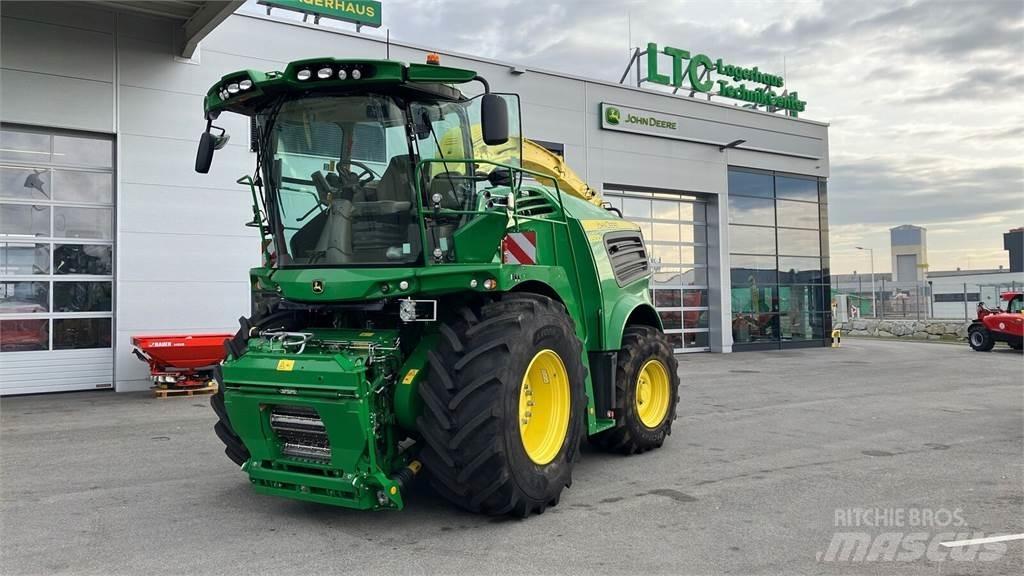 John Deere 8500i Getrokken veldhakselaar