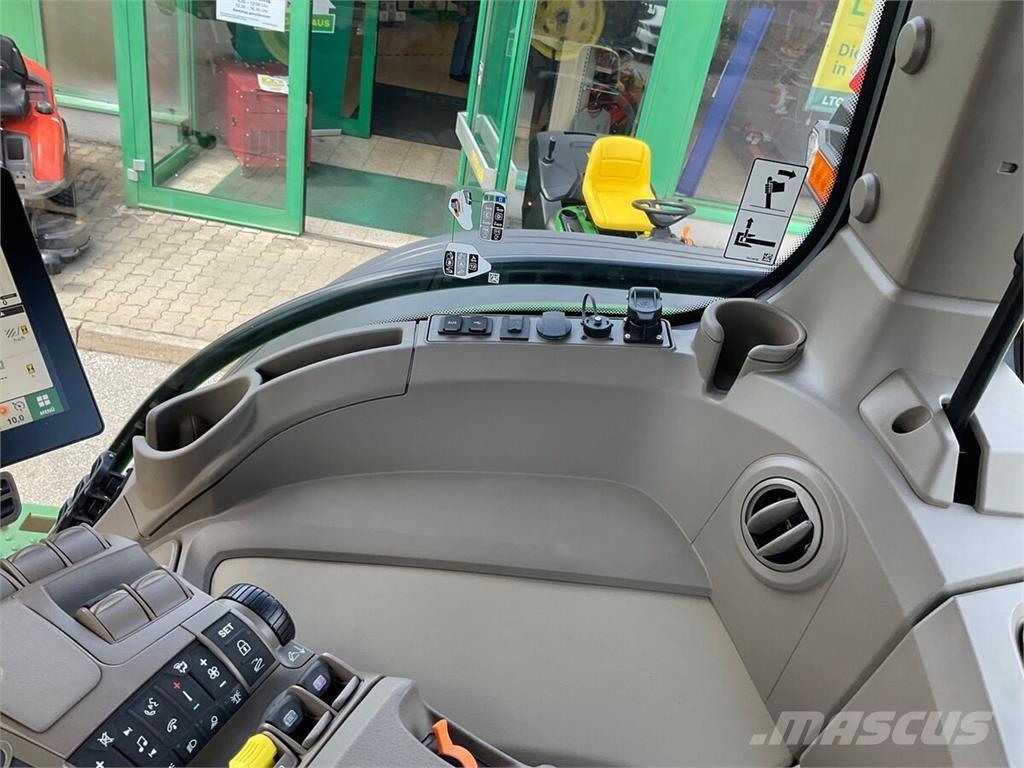 John Deere 8R340 Tractoren