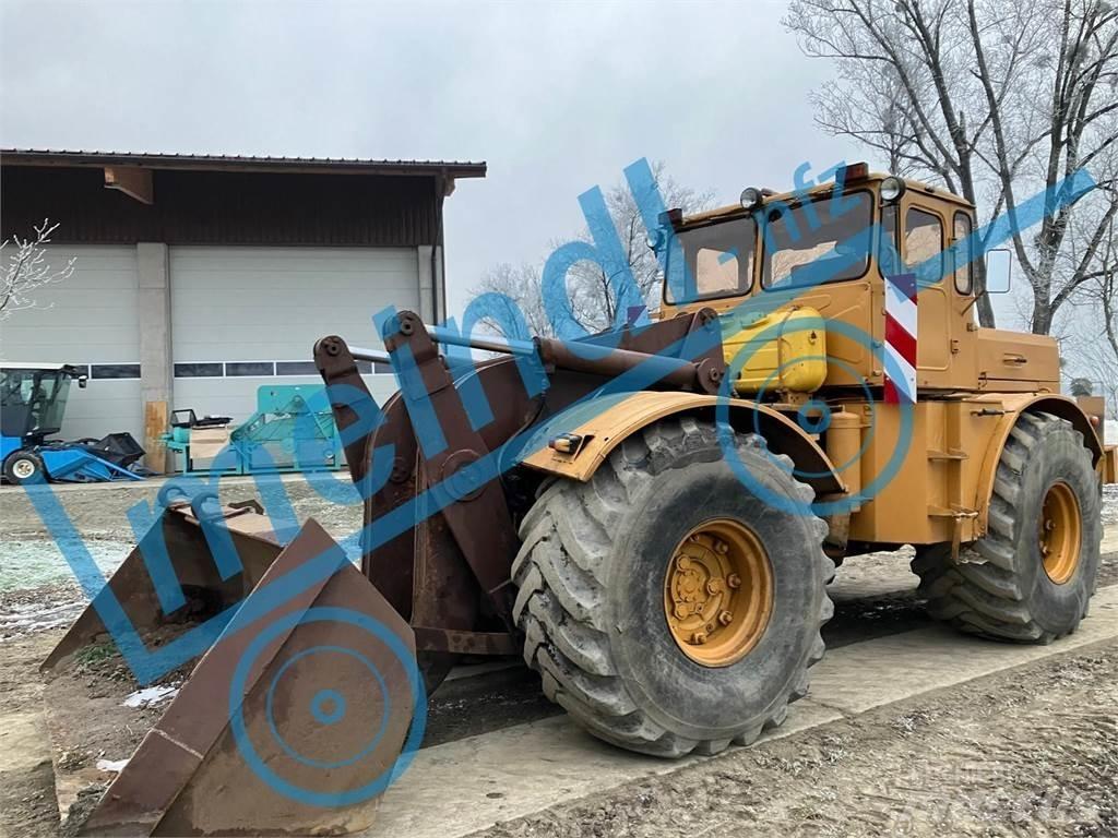 Kirovets K701 Tractoren