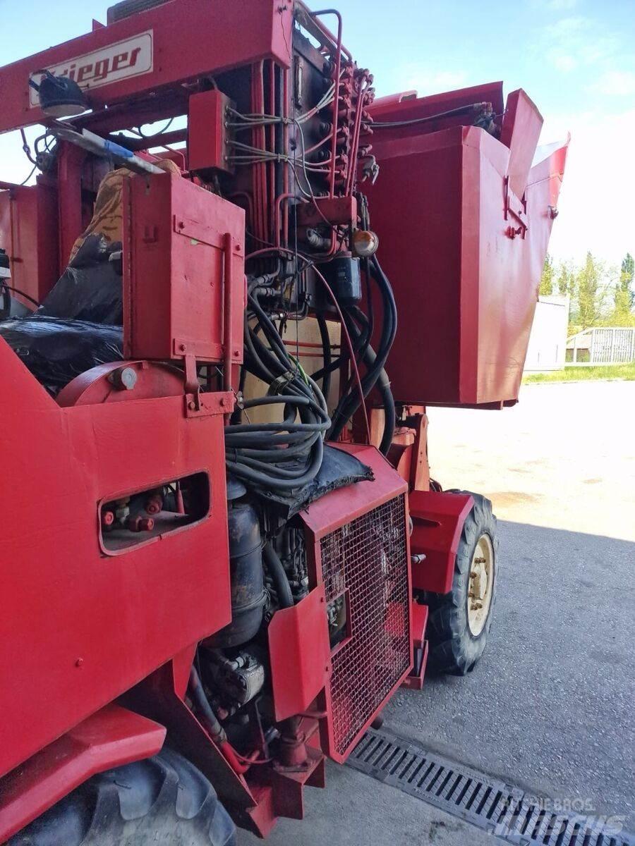  Krieger KVE 4S Druivenoogstmachines