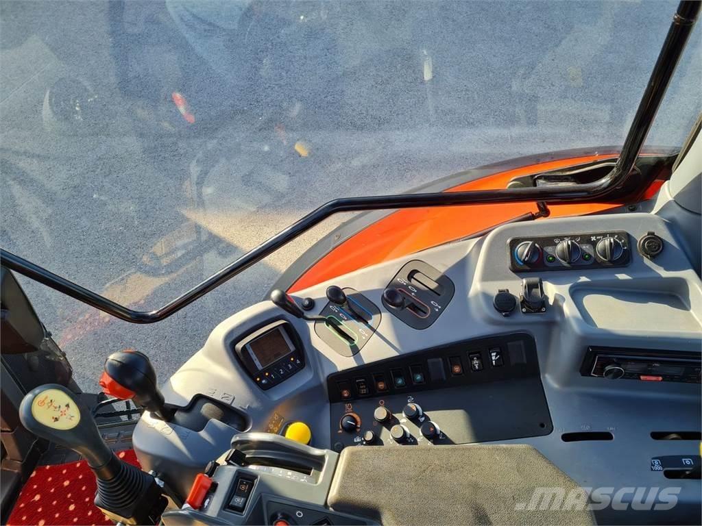 Kubota M115GX IV Tractoren