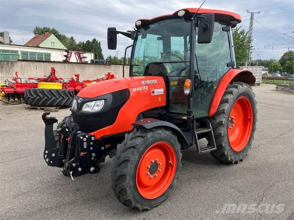 Kubota M4072 Tractoren