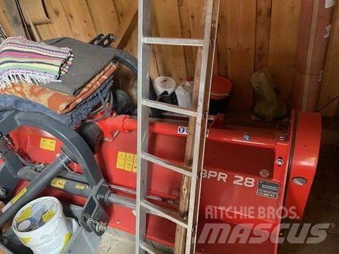 Kuhn BPR 28 Klepelmaaiers
