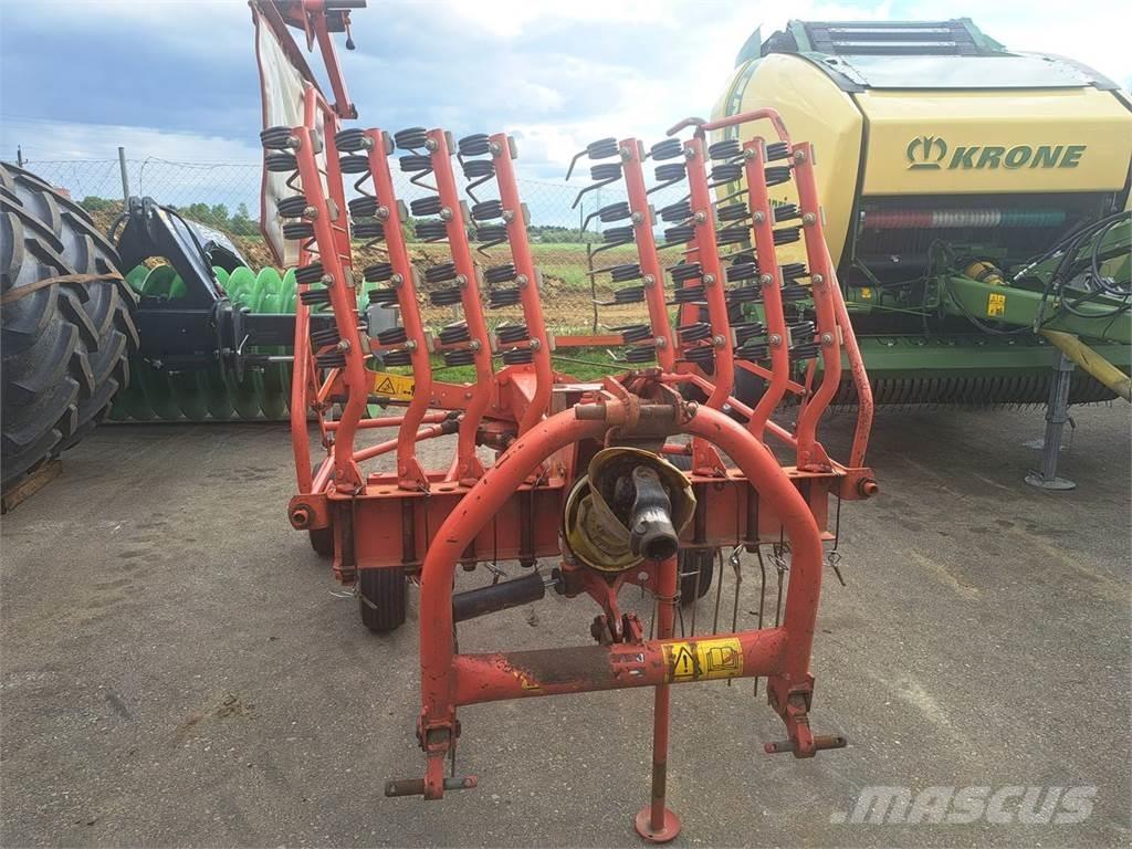 Kuhn GA 4121 GM Zwadmaaiers