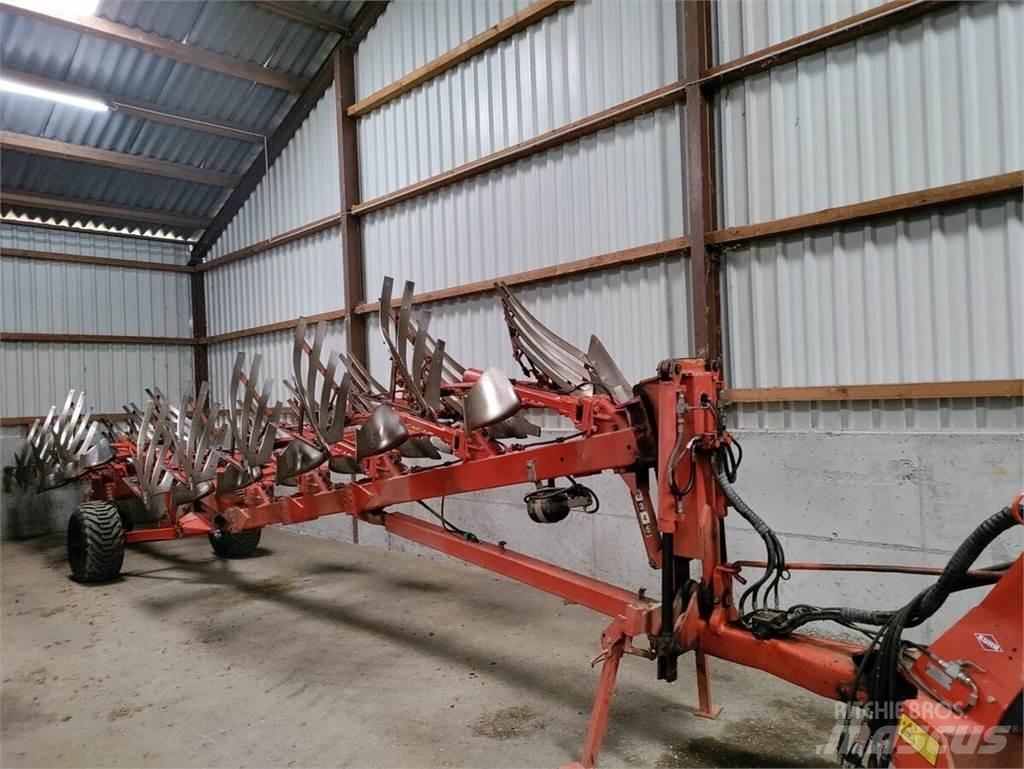 Kuhn Manager 8 NSH Conventionele ploegen
