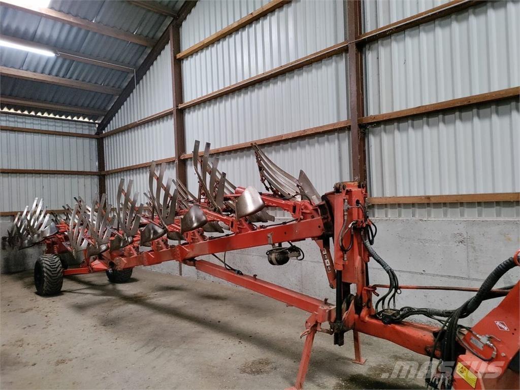 Kühne Manager 8 NSH Conventionele ploegen