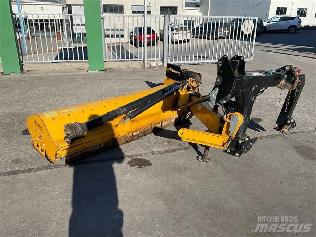 Müthing MUL/S 250 Klepelmaaiers