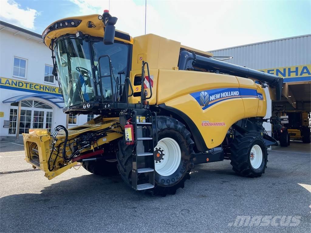 New Holland CX 7.90 Maaidorsmachines