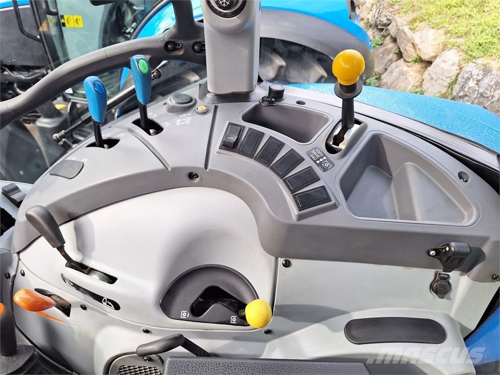 New Holland T 5.85 Tractoren