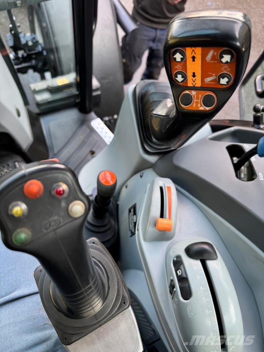 New Holland T4.115 Tractoren