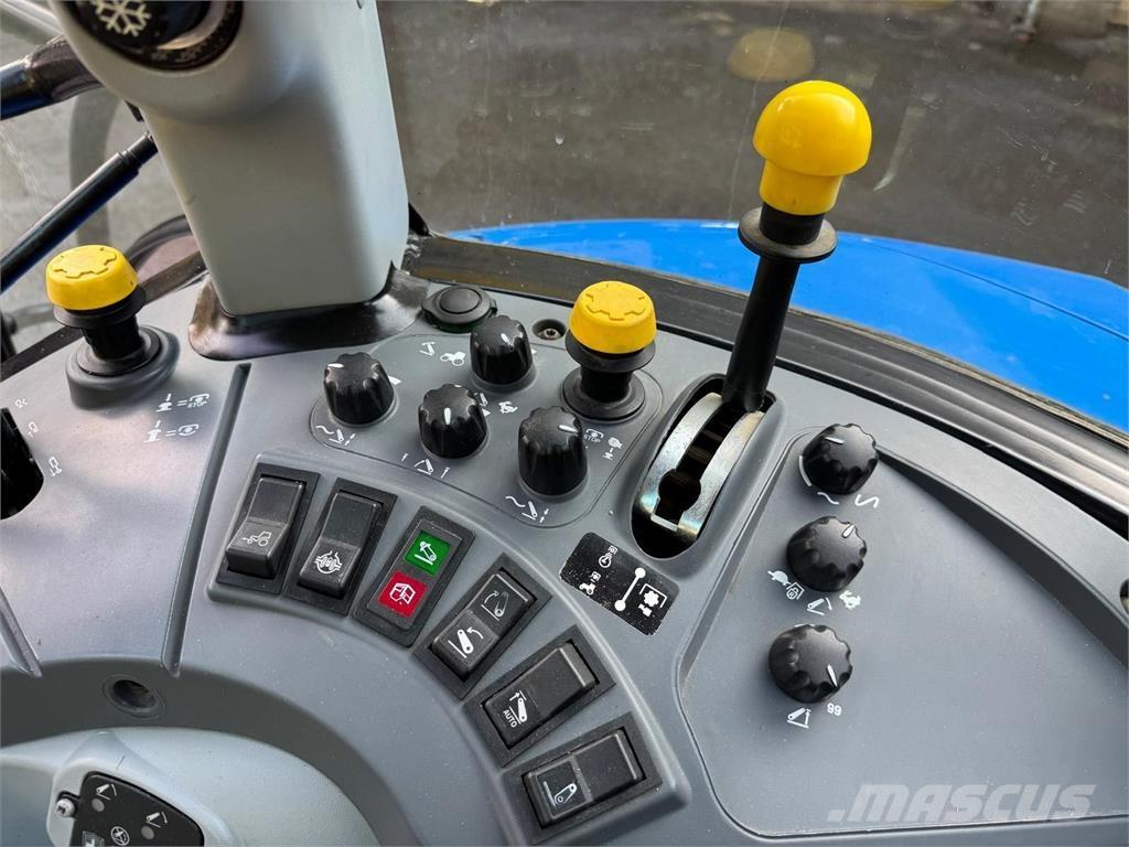 New Holland T4.115 Tractoren