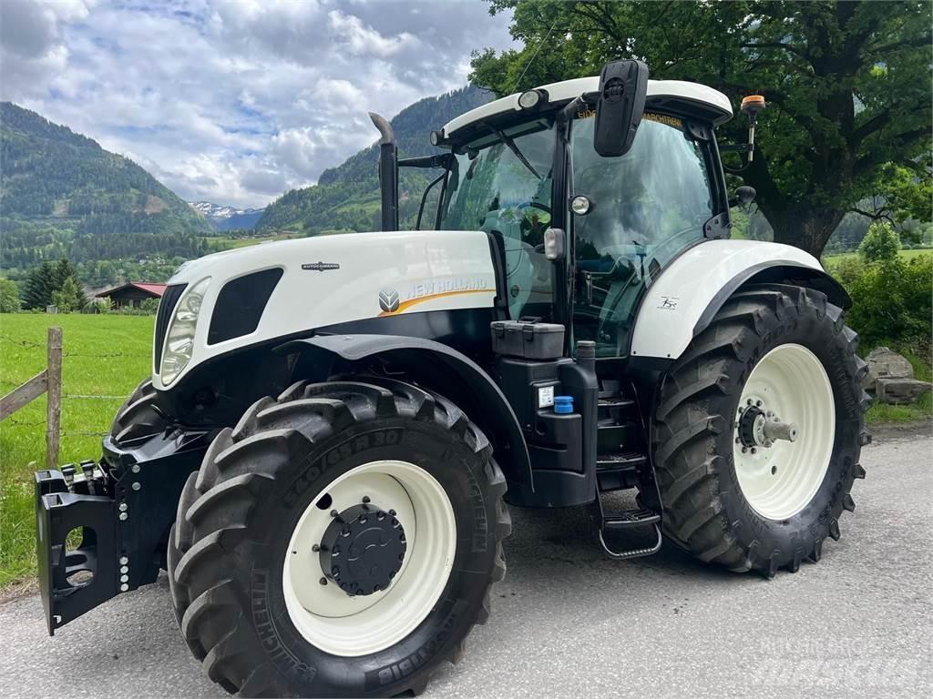New Holland T7.235 Tractoren