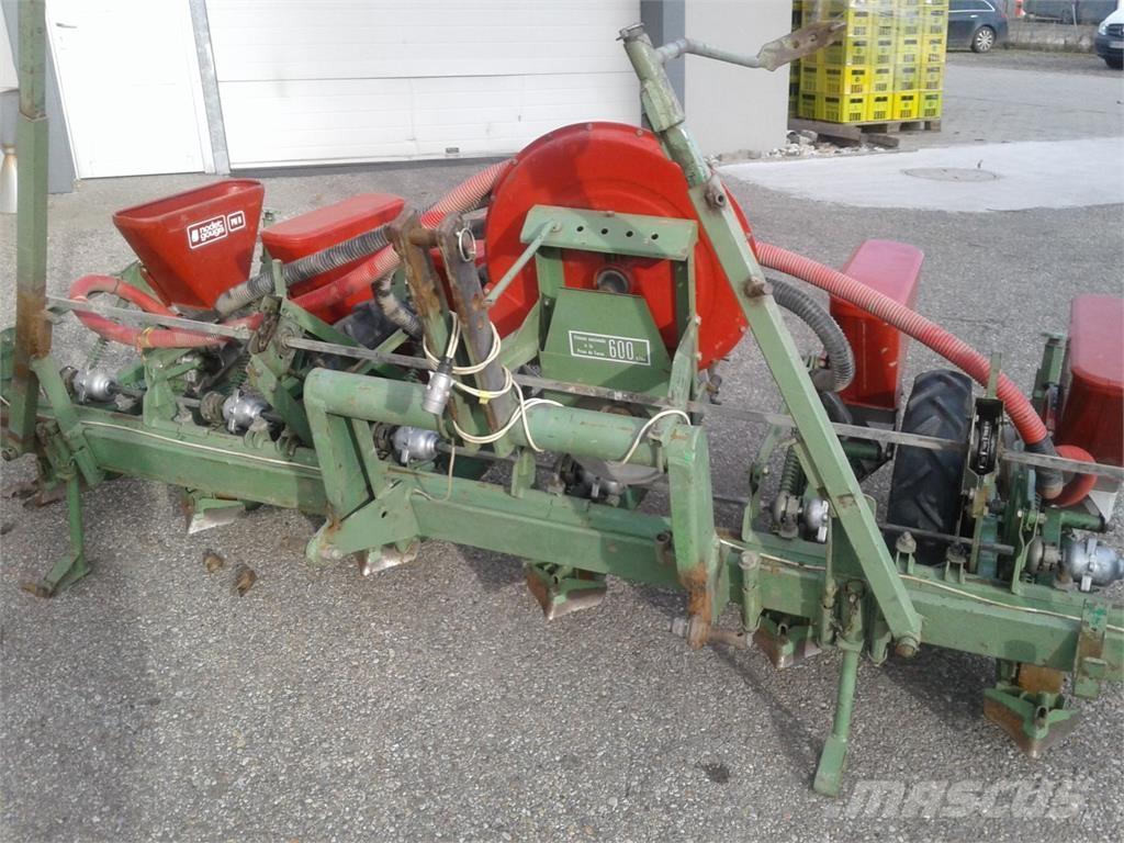 Nodet 6 Reihig Plantmachines