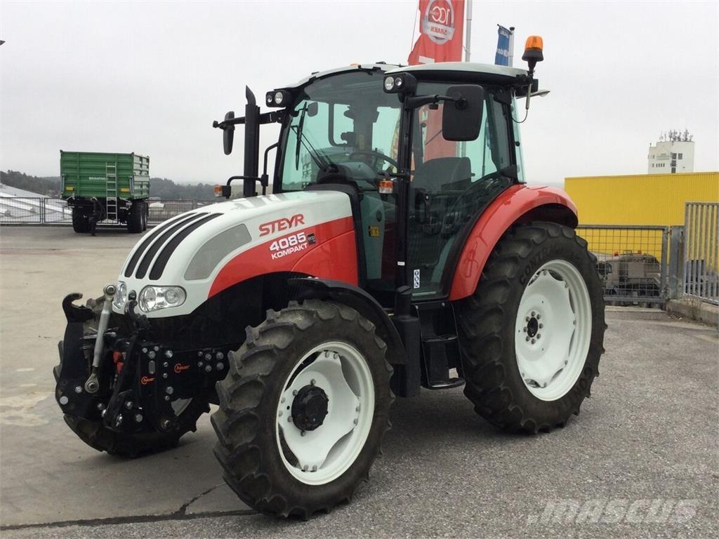 Steyr 4085 Kompakt Tractoren