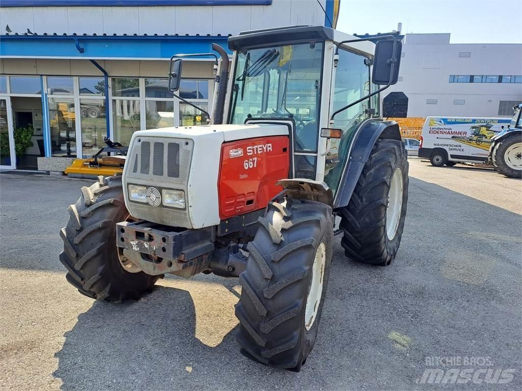 Steyr 667 Tractoren