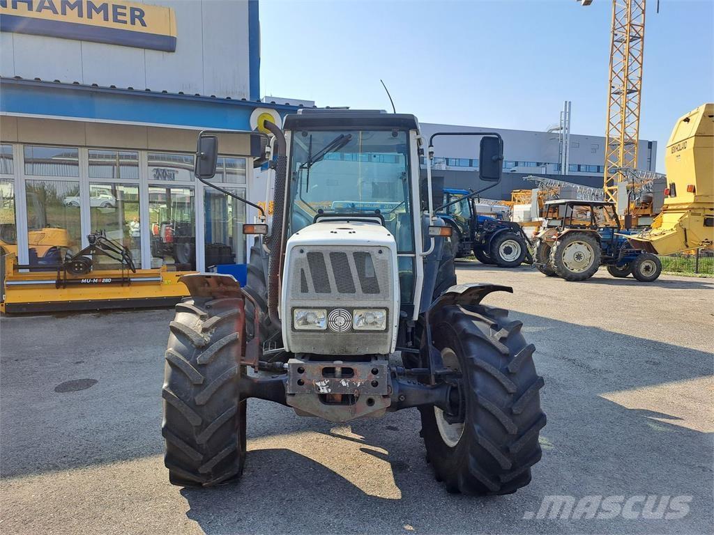 Steyr 667 A T Tractoren