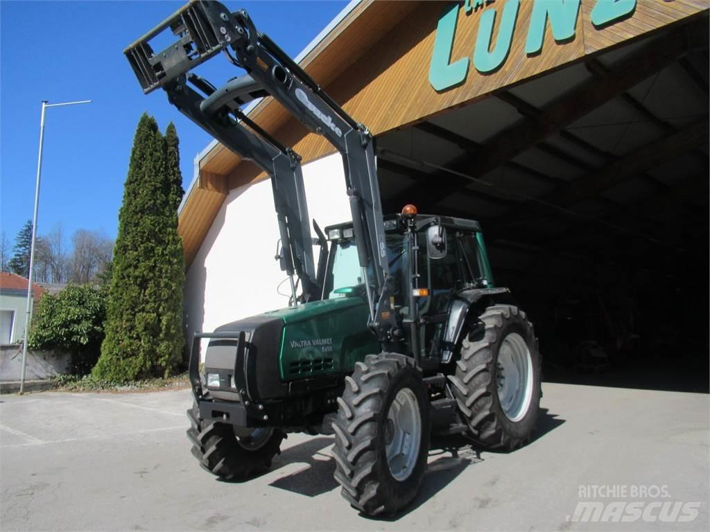 Valtra 6650 HiTech Tractoren