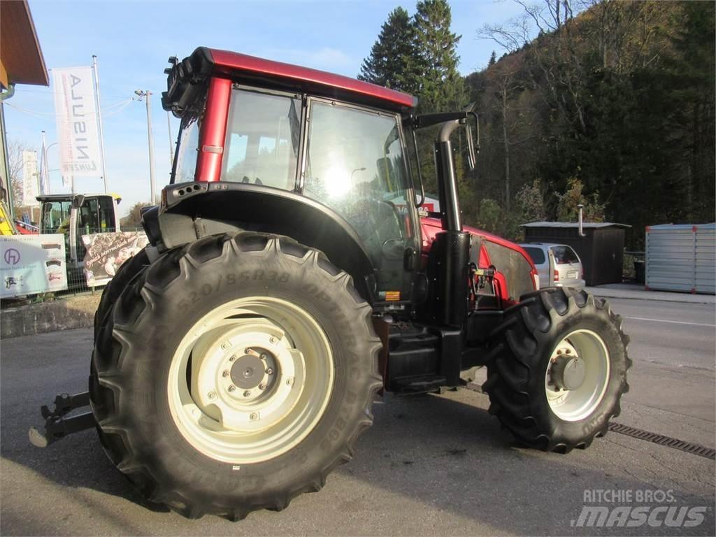 Valtra N163D Tractoren