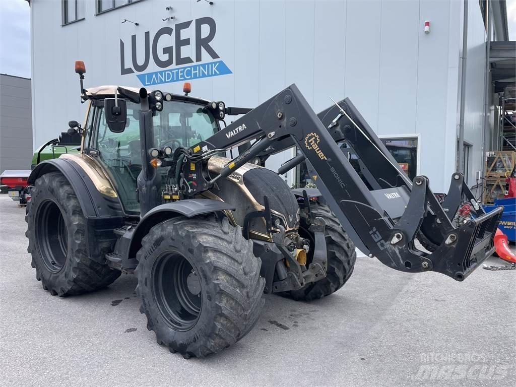 Valtra N174 HiTech Tractoren