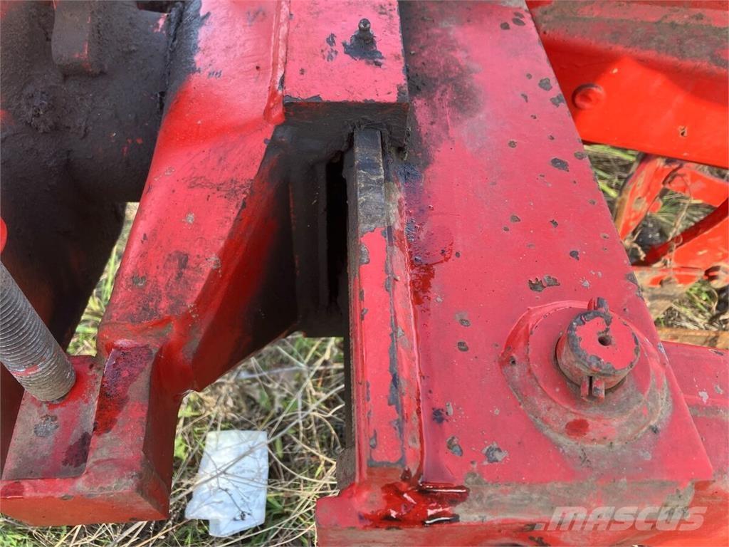 Vogel & Noot LM 820 Conventionele ploegen