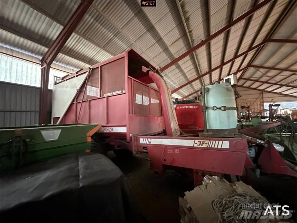 JF ES2500M Opraapwagens