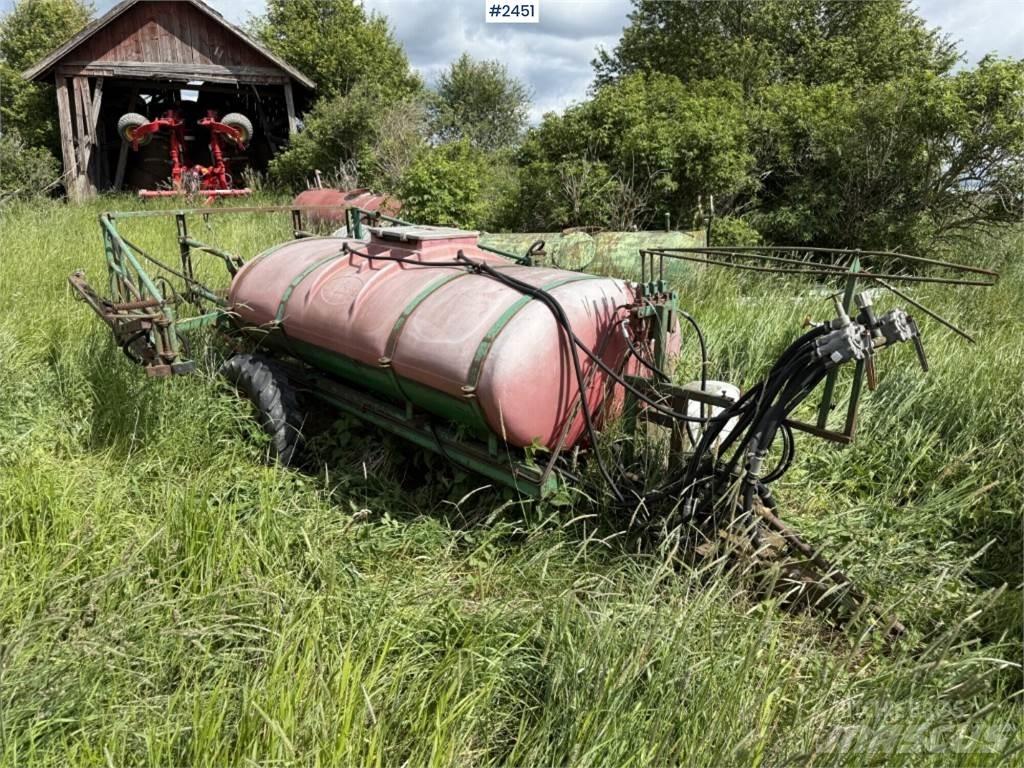 Moteska 2000liter Wijngaardspuiten