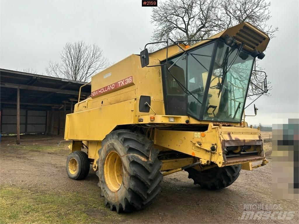 New Holland TX36 Maaidorsmachines
