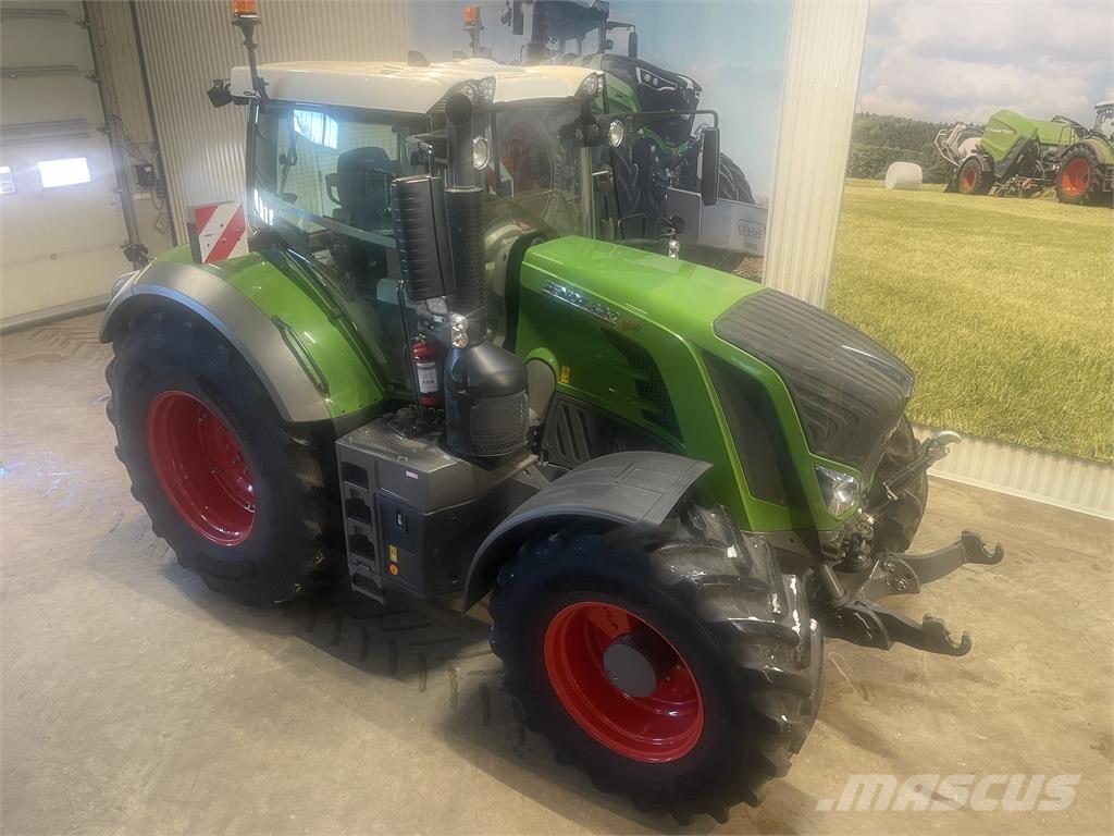 Fendt 828 Tractoren