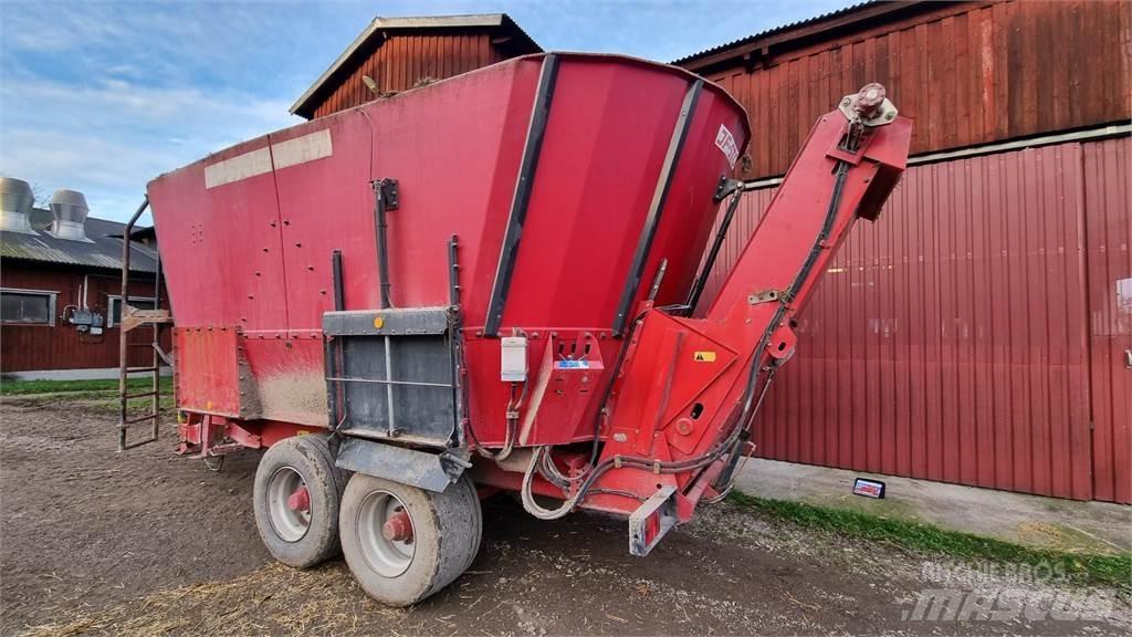 JF VM 22-2 Voedermachines
