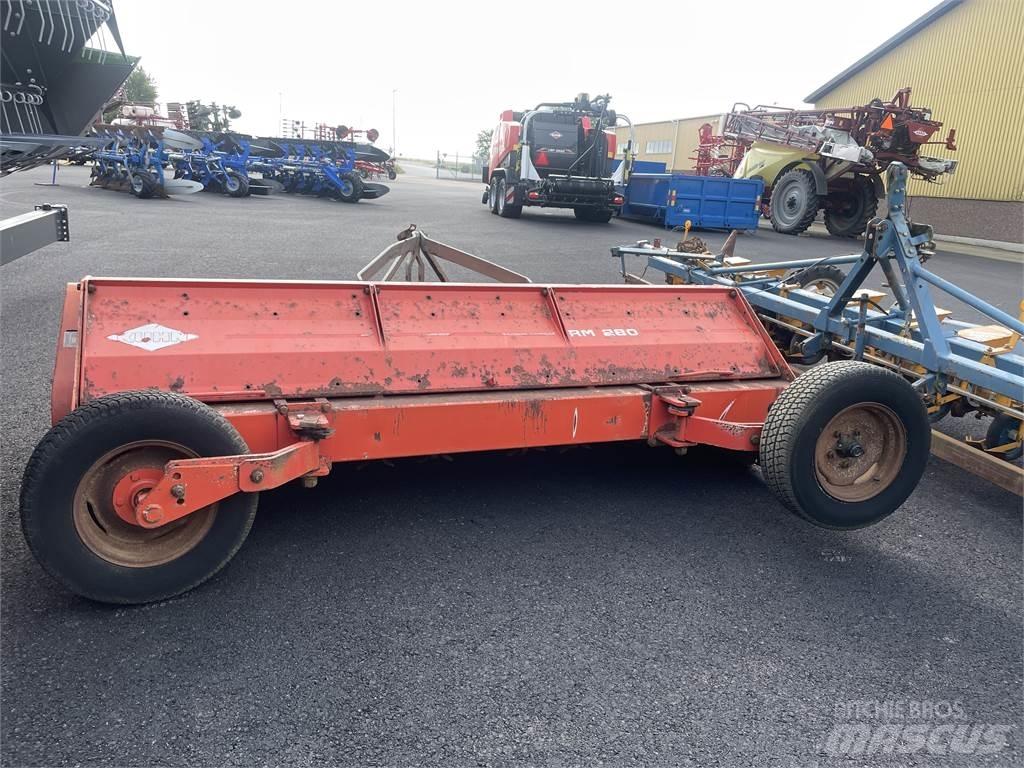 Kuhn BP28 Overige hooi- en voedergewasmachines