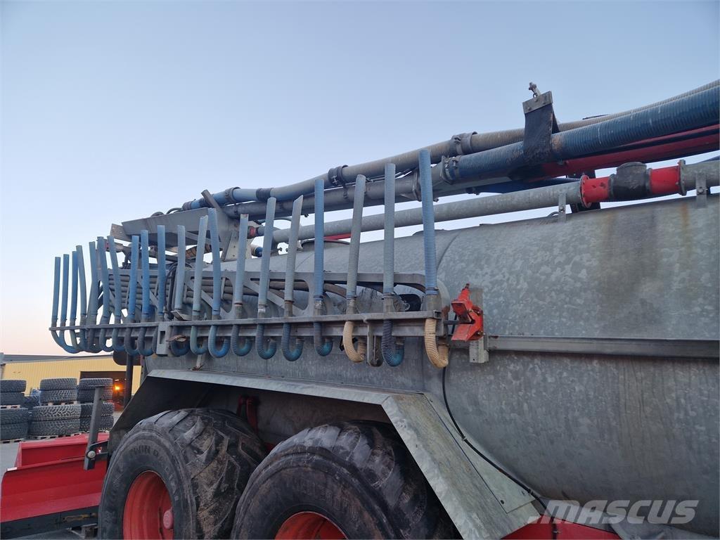Star 18000 Drijfmesttanks