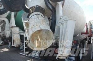 Mack RD690S Anders