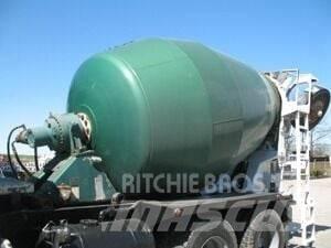 Mack RS686LS Anders