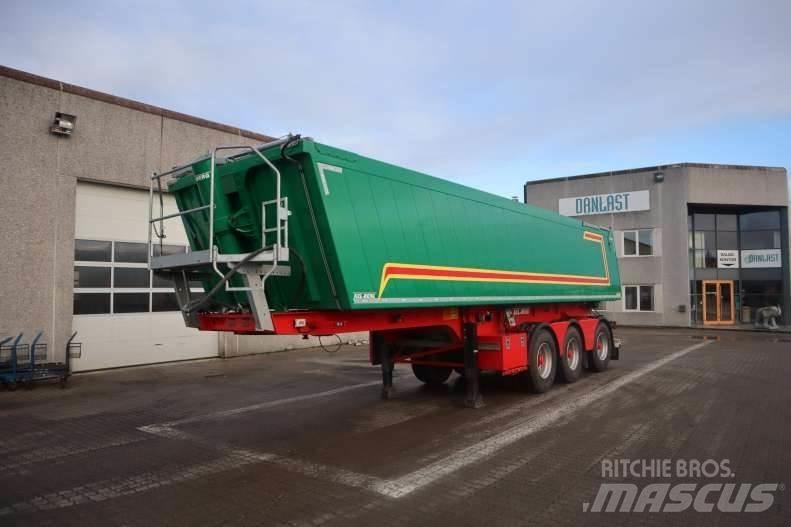 Kel-Berg 31 m³ Opleggers met meesturende achterwielen
