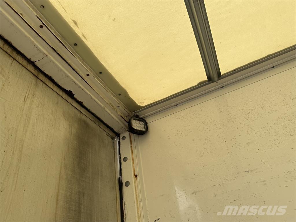 Kel-Berg D100 V Gesloten opleggers