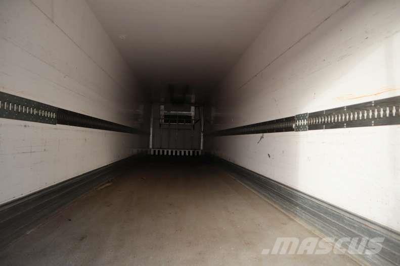 Kel-Berg Køl Opleggers met meesturende achterwielen