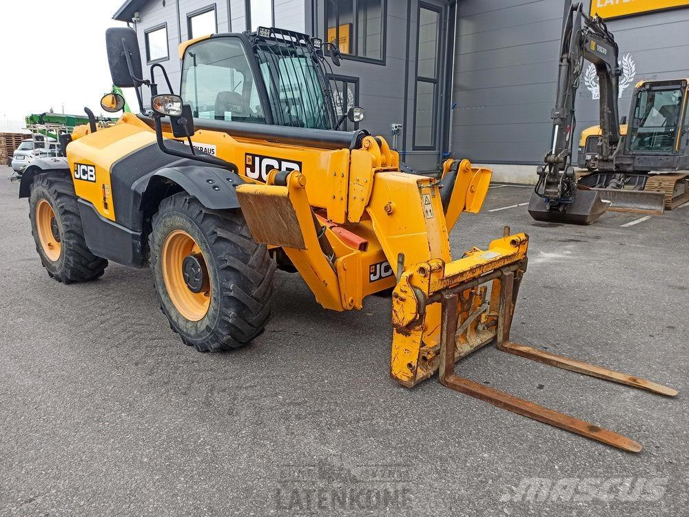 JCB 535-125 kurottaja Verreikers
